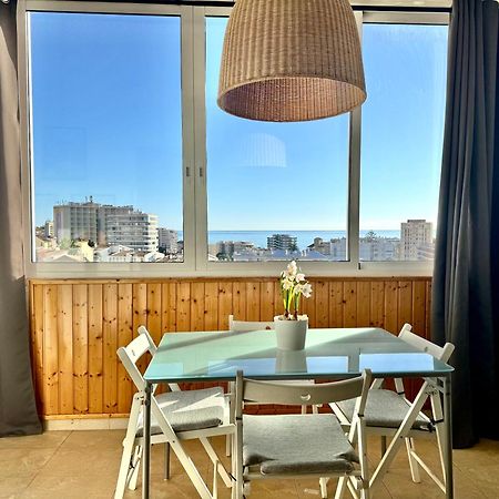Cozy Fuengirola Apartment With Sea View & Pool Exterior photo